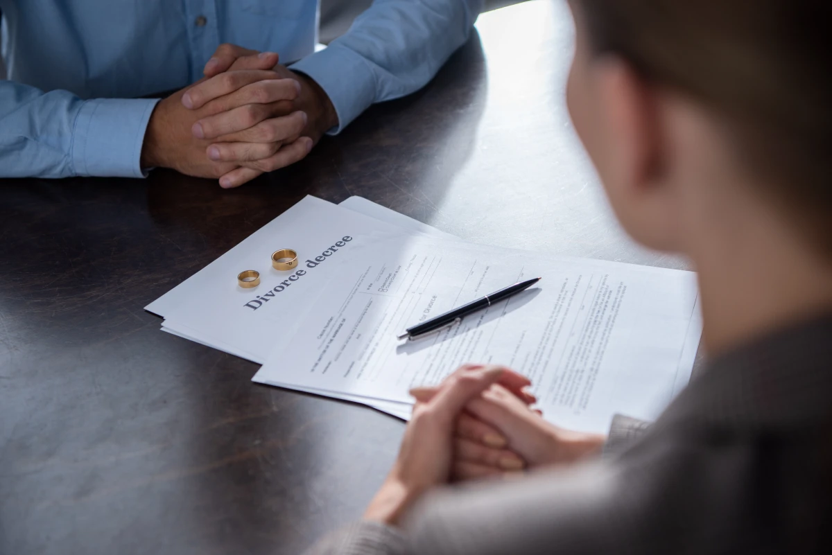 Divorce et garde partagée : Guide complet pour préserver l'intérêt de l